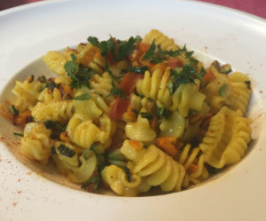 PASTA AL SUGO DI PRIMAVERA CON ASPARAGI